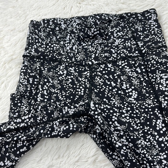 Lululemon Fast & Free Crop II *Nulux 19" Chirasu Black - Picture 3 of 7